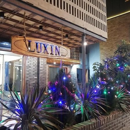 Luxin Hotell Tbilisi Eksteriør bilde
