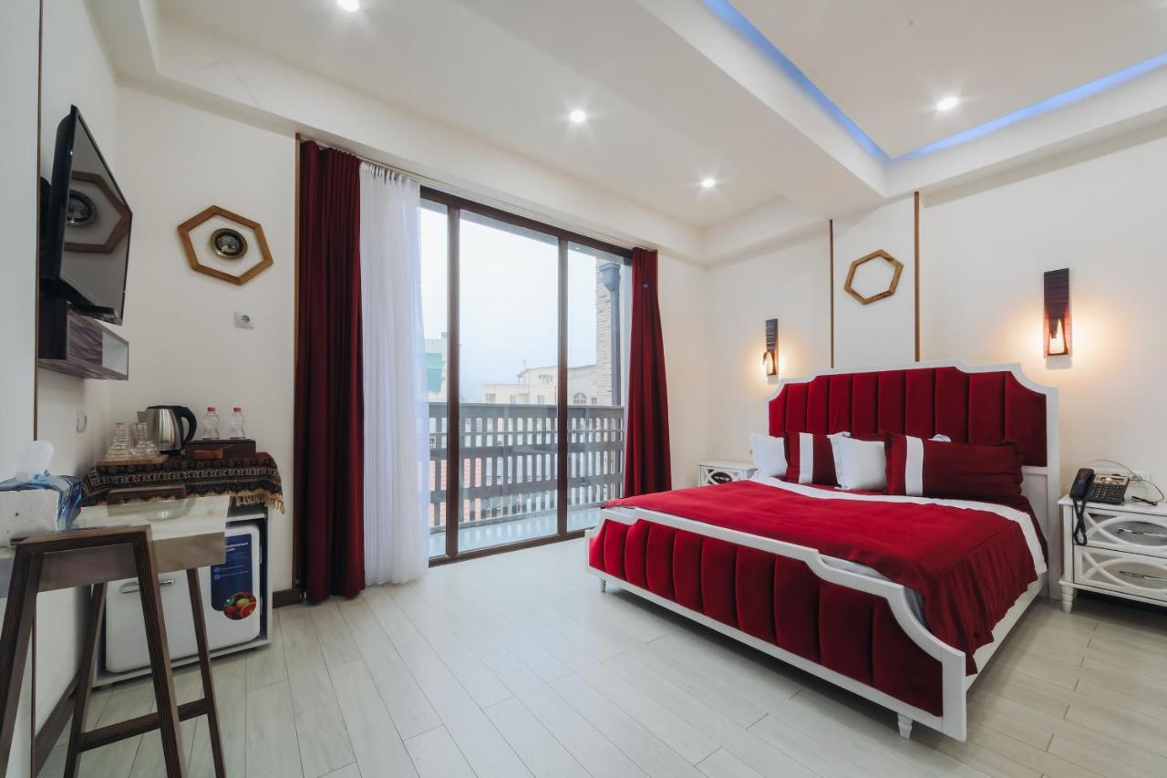 Luxin Hotell Tbilisi Eksteriør bilde