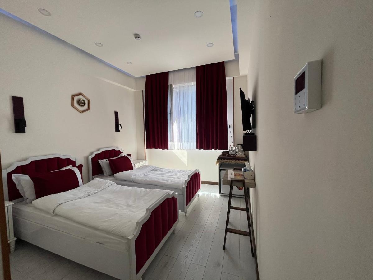 Luxin Hotell Tbilisi Eksteriør bilde