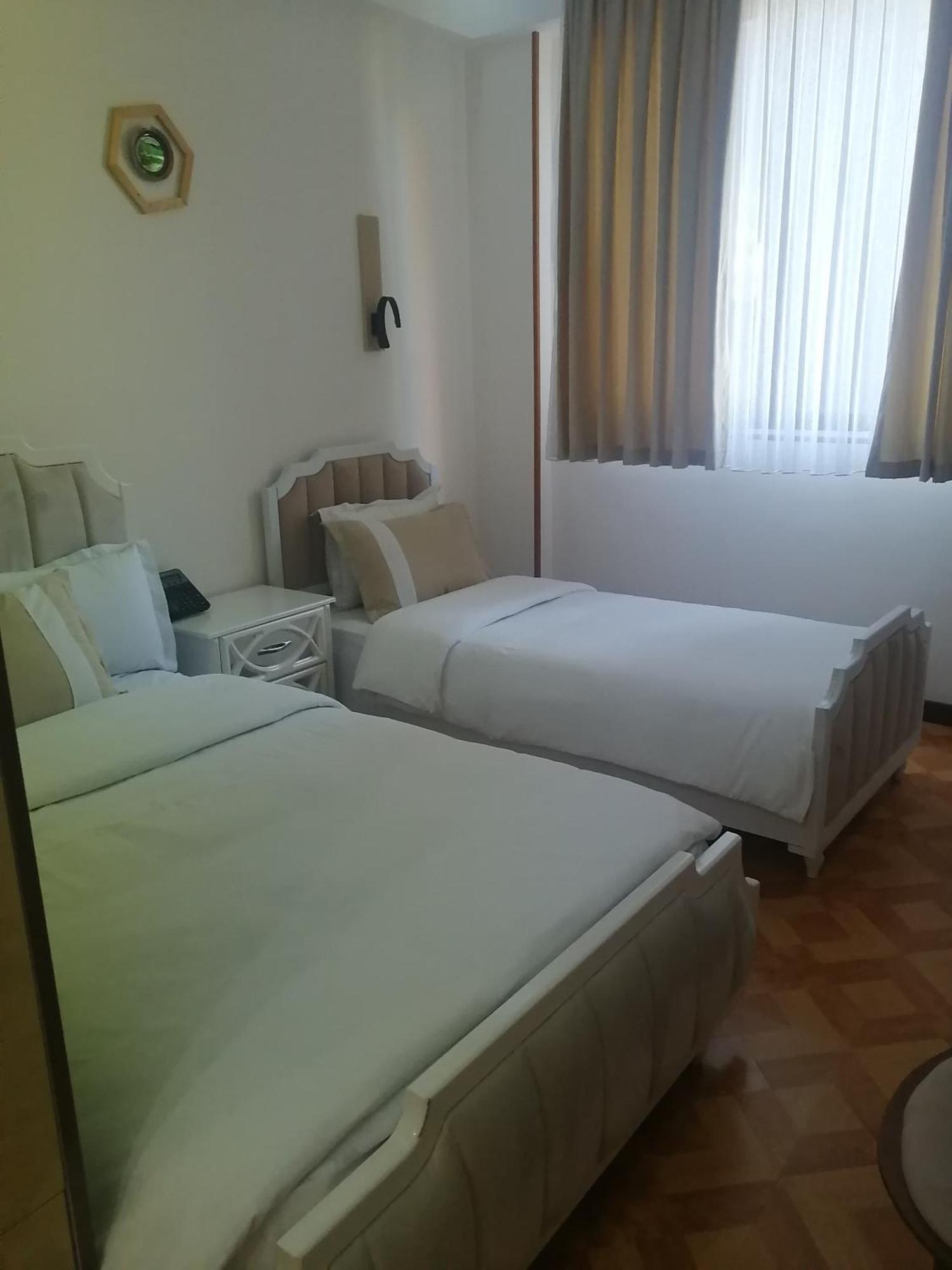 Luxin Hotell Tbilisi Eksteriør bilde
