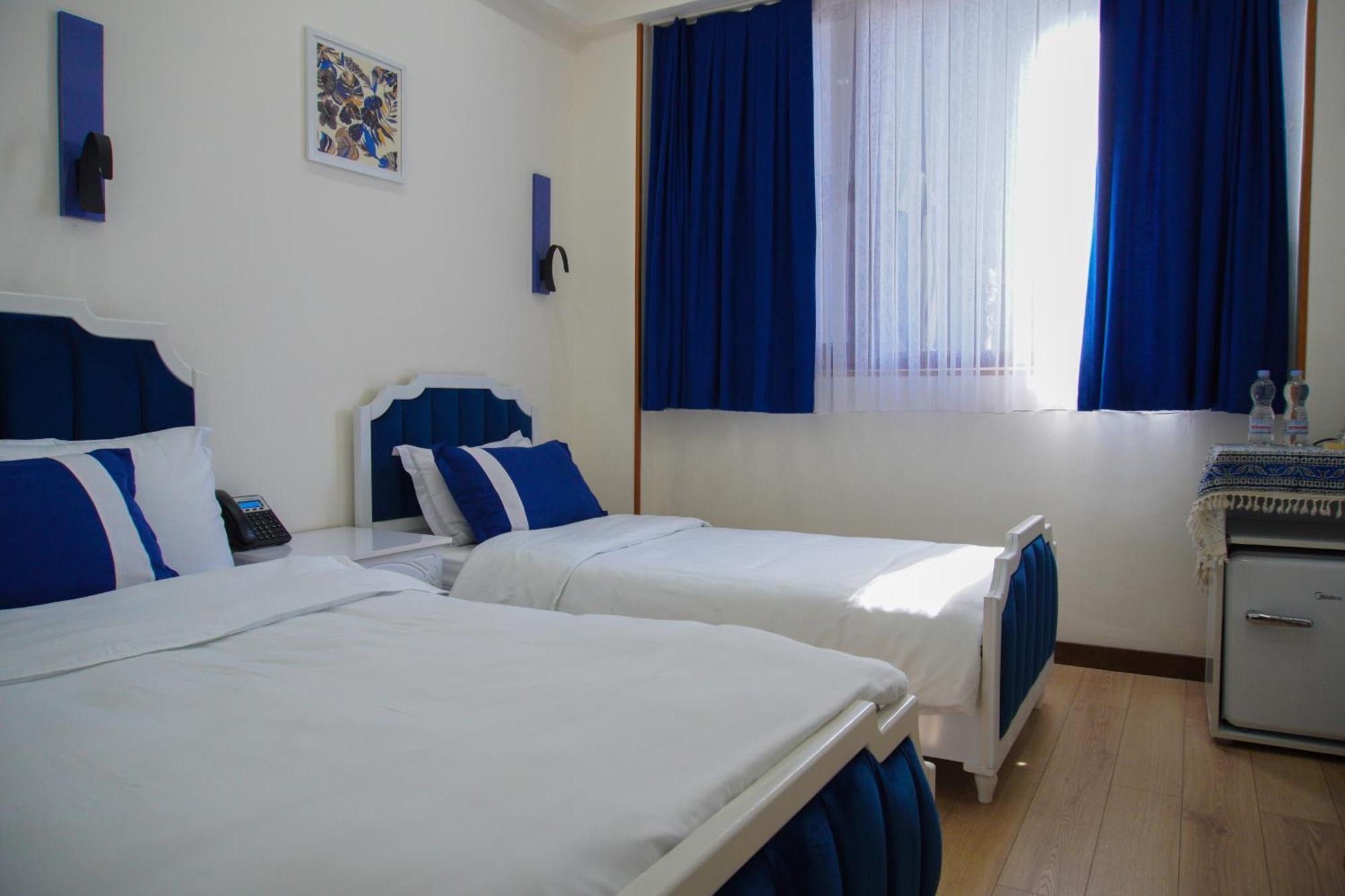 Luxin Hotell Tbilisi Eksteriør bilde